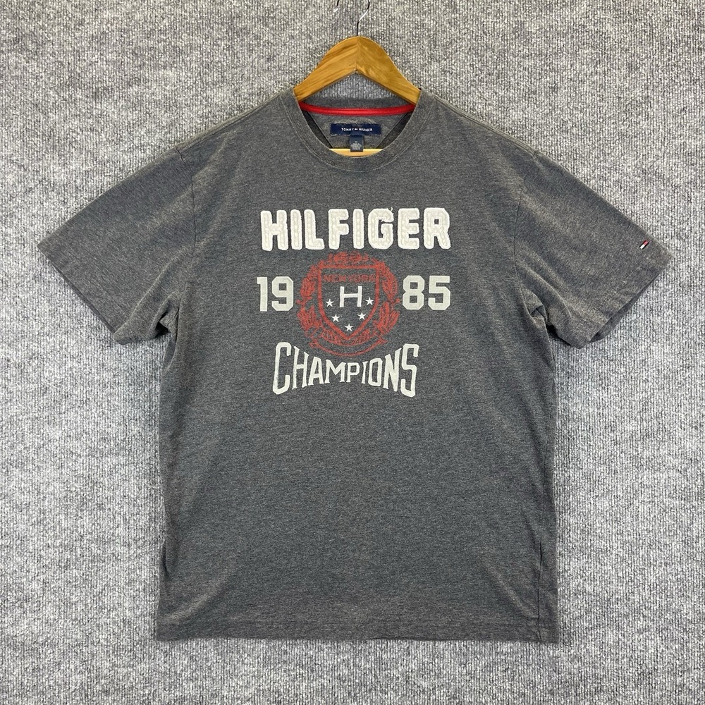 Tommy Hilfiger T-Shirt Men's Medium Gray New York‎ 1985 Champions Short Sleeve